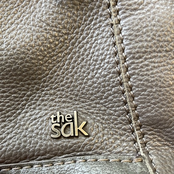 The Sak leather crossbody - Picture 9 of 9